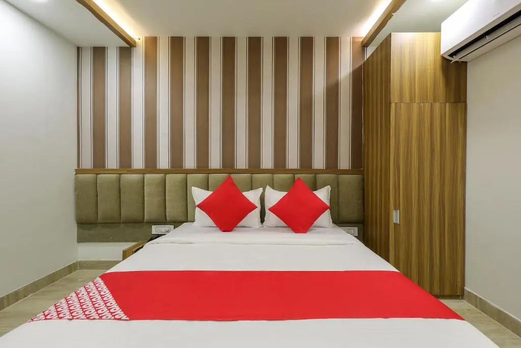Hotel Pride Inn