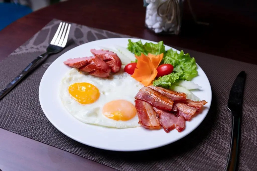 Hanoi Center Silk Lullaby Hotel and Travel