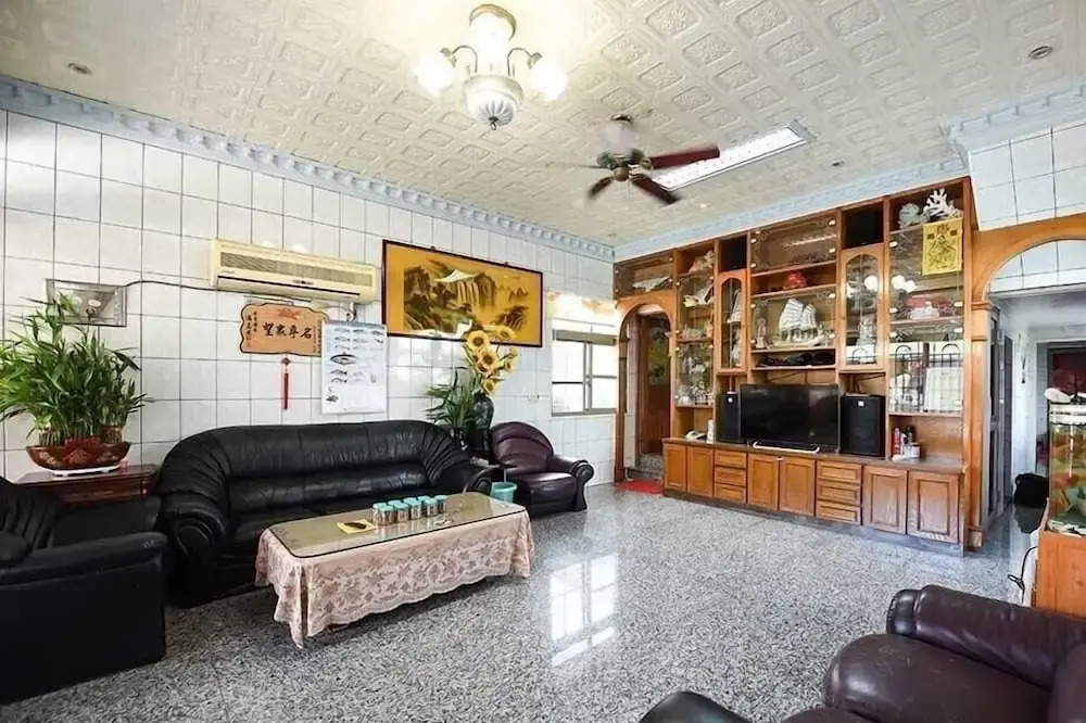 Mom Pan Bed and Breakfast
