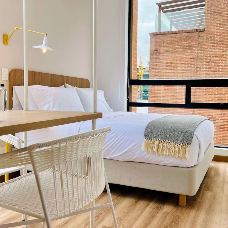 w Magnificent Loft With Perfect View
