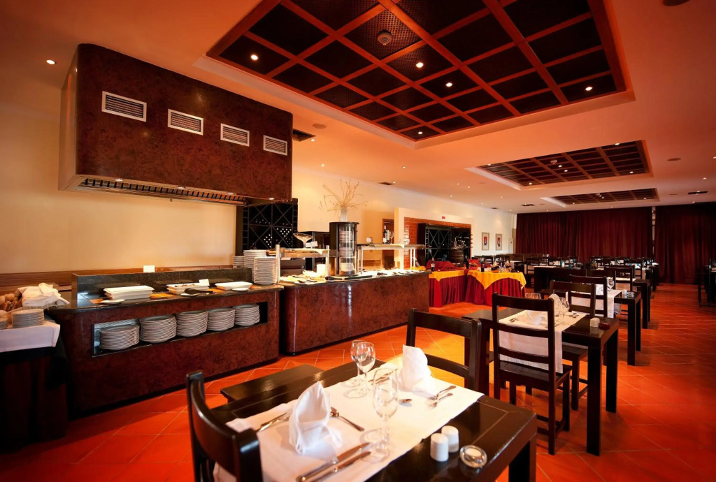 Отель Eco Hotel Vila Galé Albacora