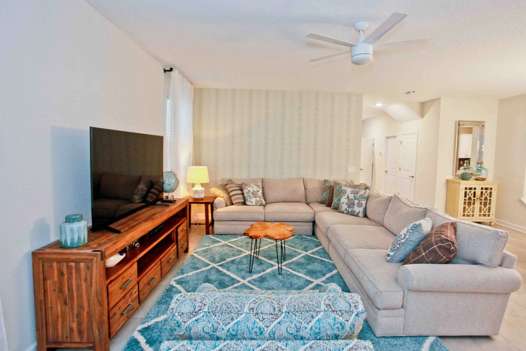 2701 Bookmark Dr., Kissimmee, US