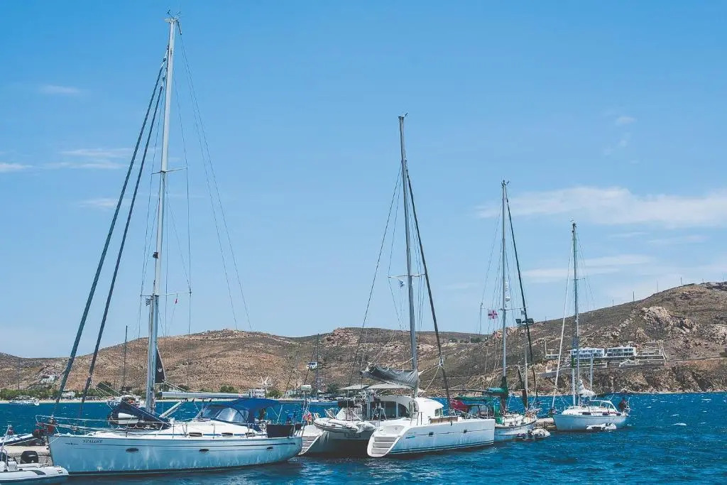 Chill & Co. Serifos