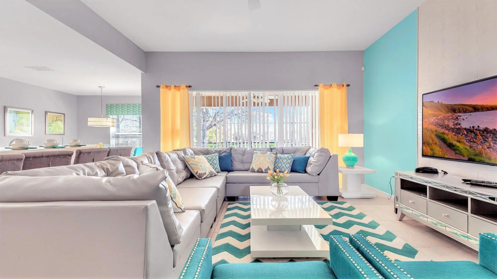 All En-suite Bath 5BR Disney Home w Pool SPA