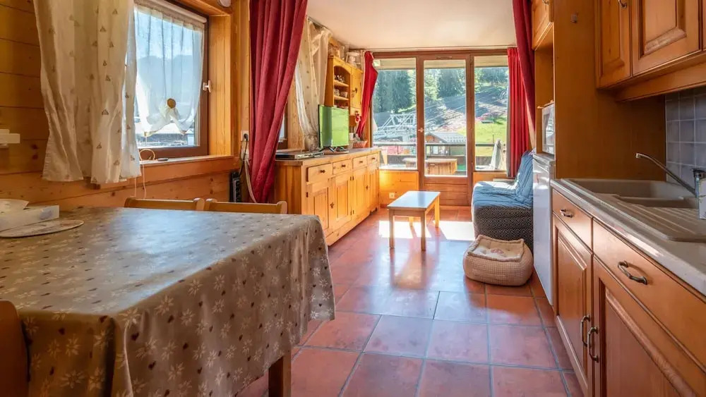 Apartment in Morillon Near Ski Slopes & Beach