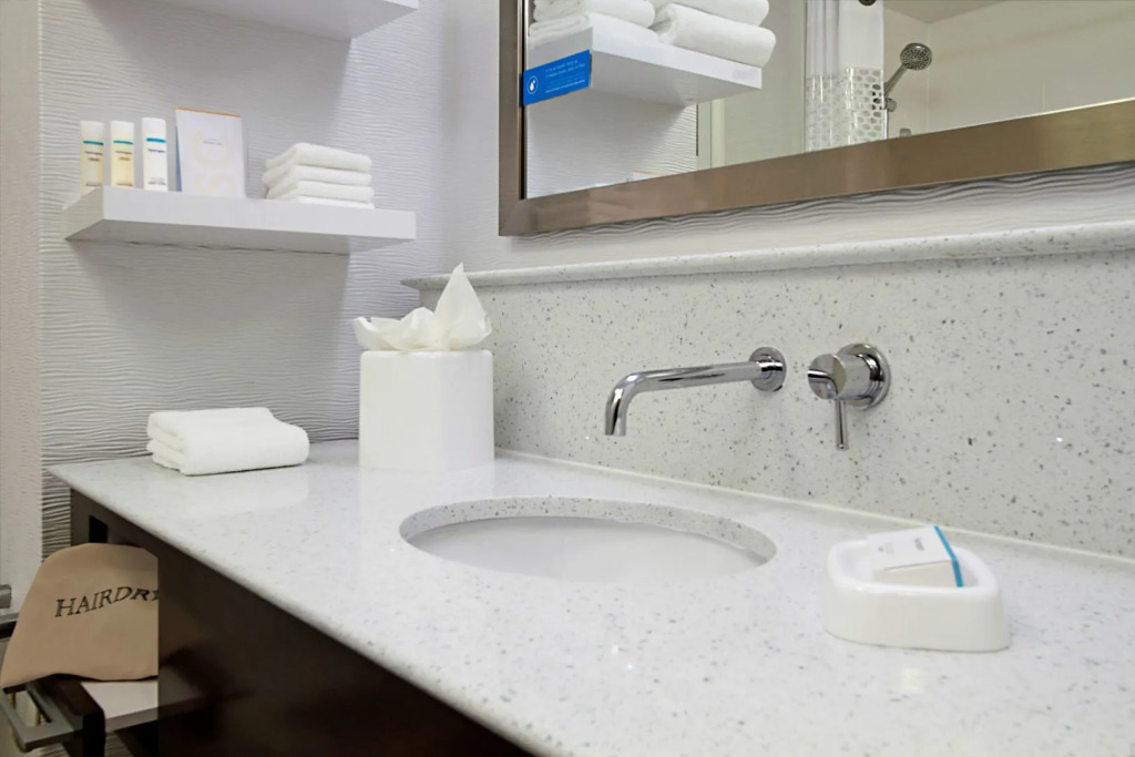 Hampton by Hilton Austin South - I-35 & Ben White