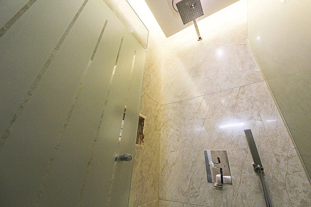 Guwol Hotel