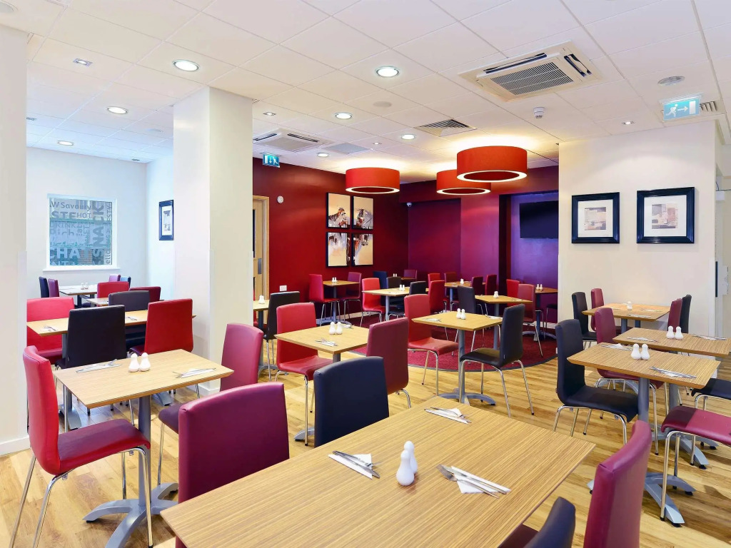Travelodge Glasgow Queen Street