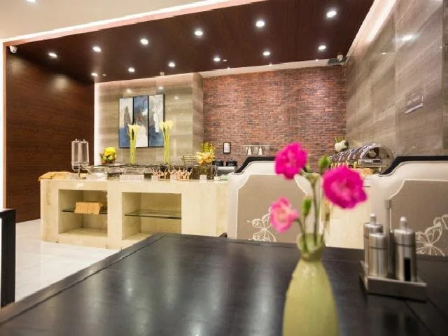 Jinjiang Metropolo Hotel - Xuzhou Train Station Chudu