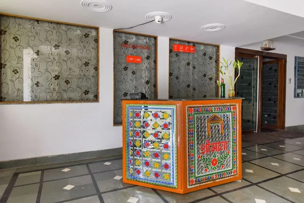 OYO 45329 Hotel Shreemaya