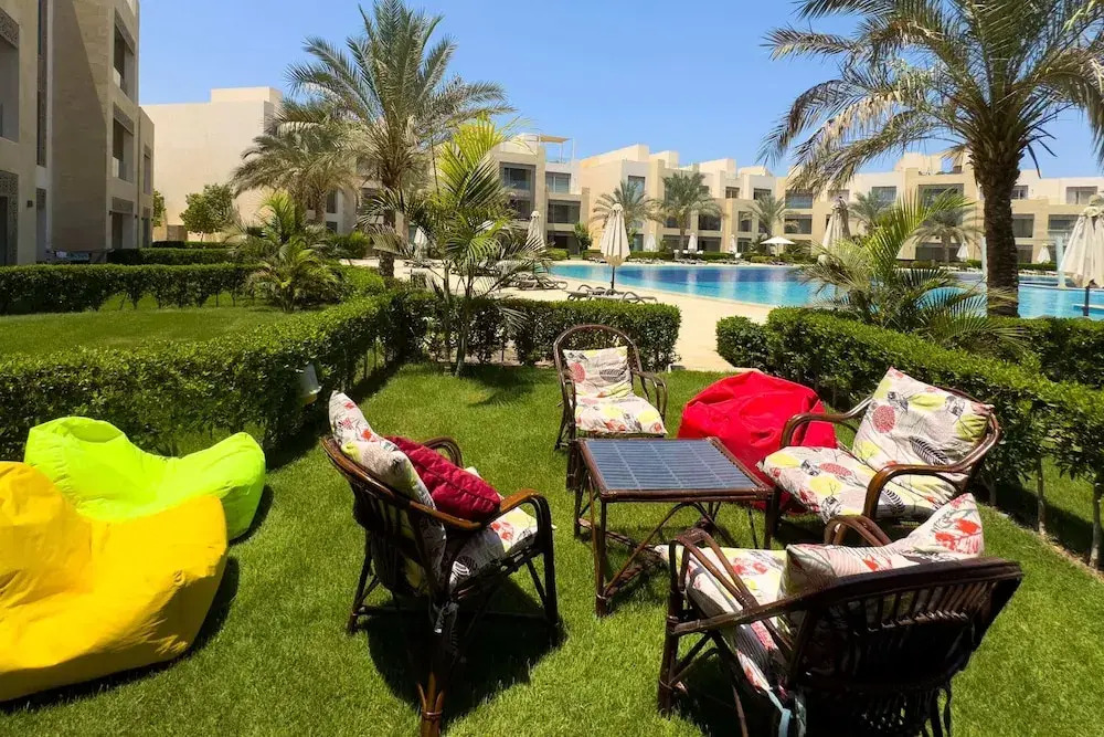 Xuru Stays I Modish & Magnific 2bdr @ Mangroovy Pool & Beach Access