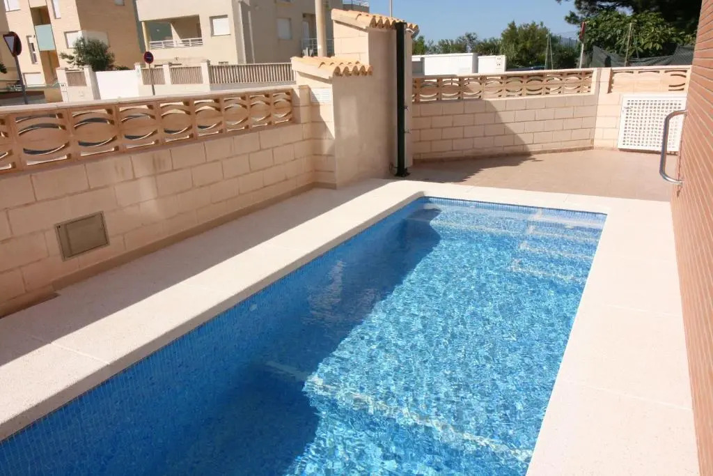 Oliva Holidays 3