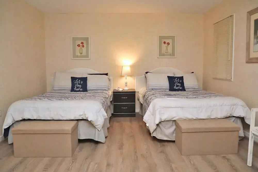 Shanty Creek 2bd 2ba Adjoining Rooms Ski-golf