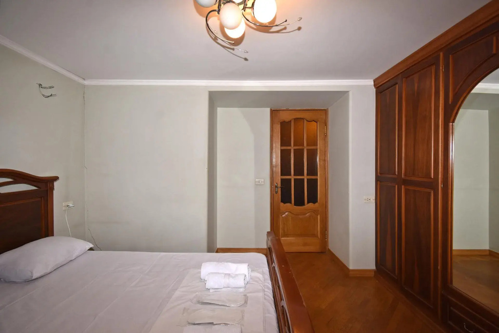 Rent Inn Yerevan (Рент Инн Ереван) на улице Налбандяна 27