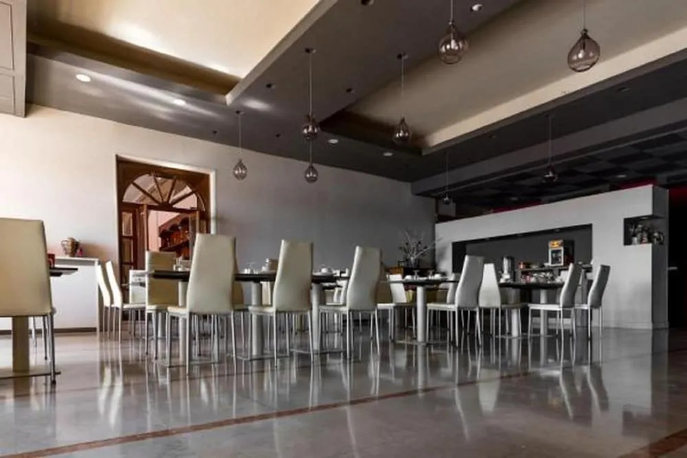 Hotel Royal