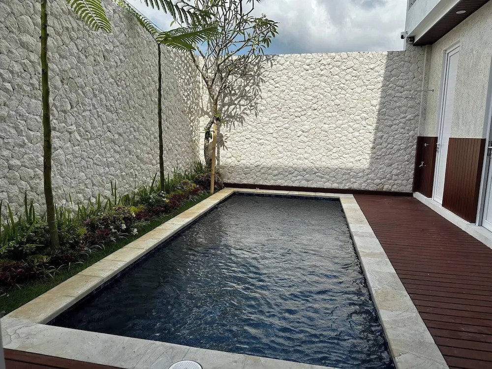 newly built Villa Na Bali