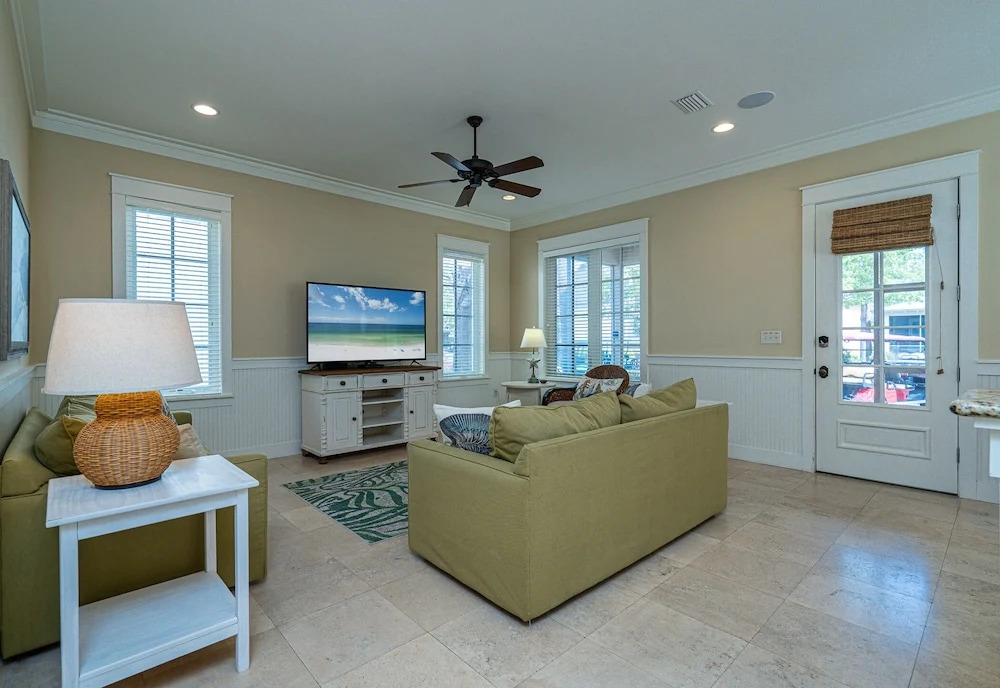 Sandestin Bungalo 38: Beach, Golf, & Fun!