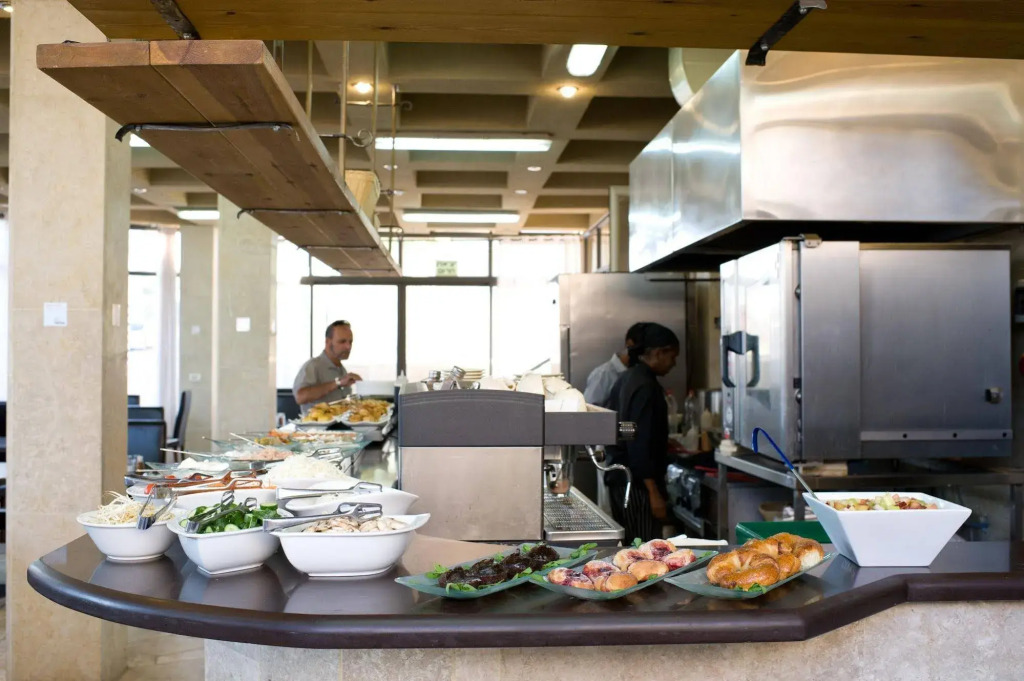 Ramon Suites by Smart Hotels