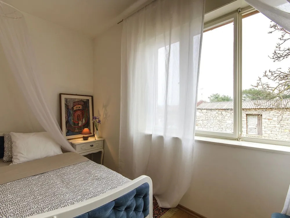 Cozy Apartment in a Quiet Residential Area 1.5 Kilometers Away From the Old Town