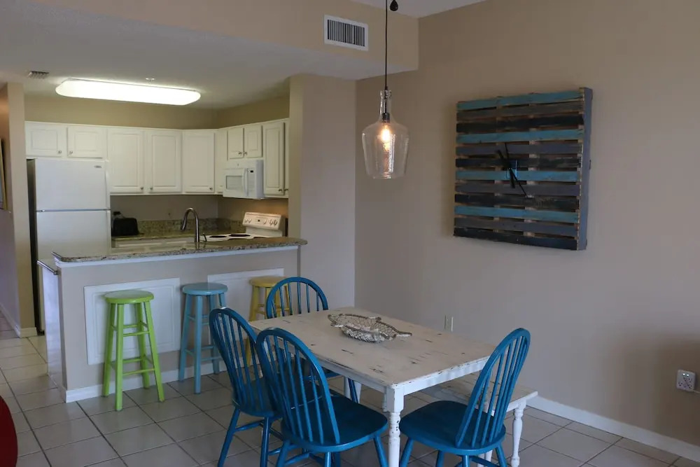 Dunes 106 - 2 Br Condo