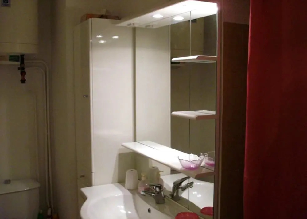 CANET Plage appartement vue latérale mer, 1 chambre , WIFI, climatisation, parking sécurisé couvert