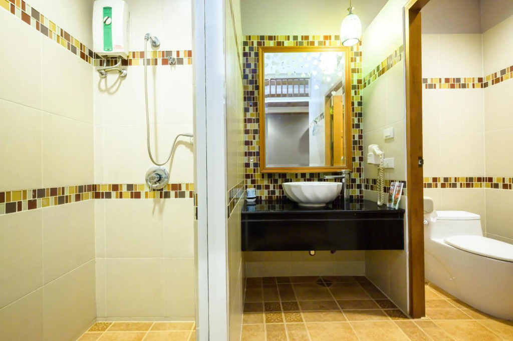 RedDoorz Plus Reun Rattana Rattanathibet