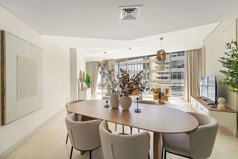Silkhaus Cityscape 2BR in Difc Prime Location
