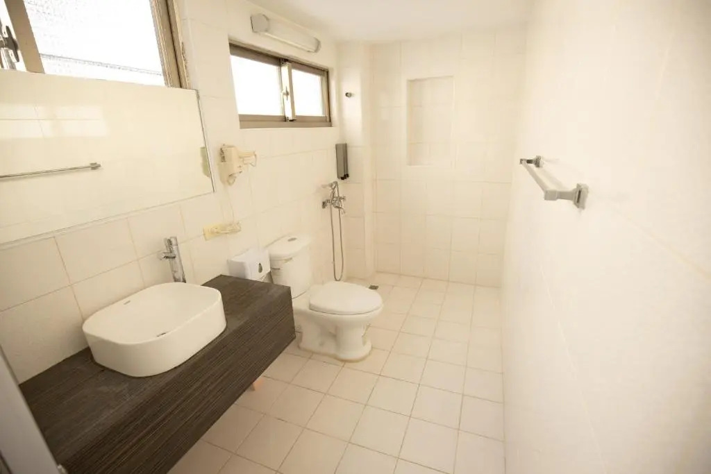 YouI98 Guesthouse一層一戶大坪數套房#本國旅客須先匯款