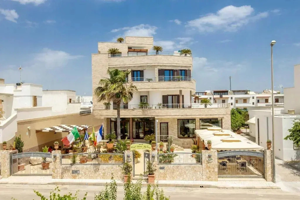 Hotel Salento Mirfran