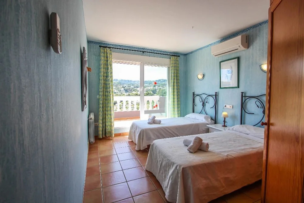 Mi Sueño - holiday home with private swimming pool in Benissa
