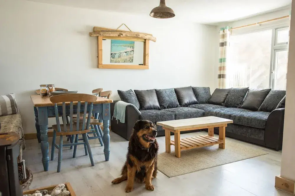 Lusty Glaze Beach Accommodation