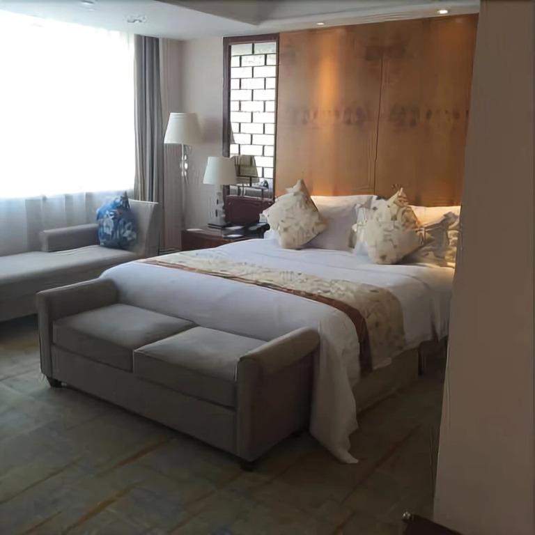 Harbour City Hotel