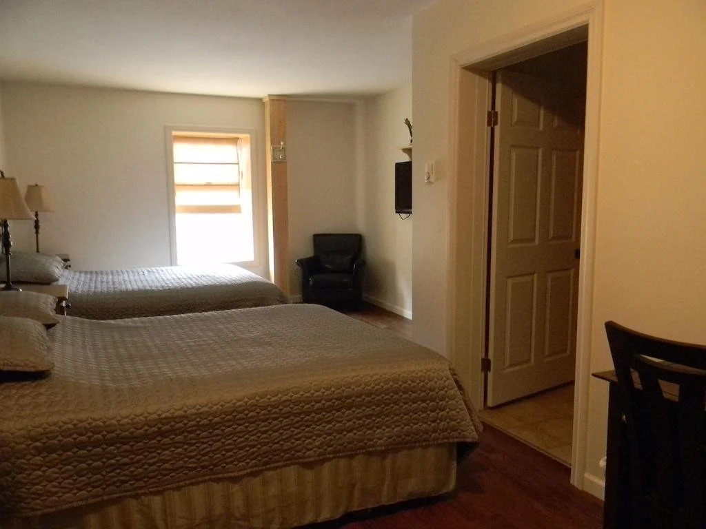 Cointe River Inn