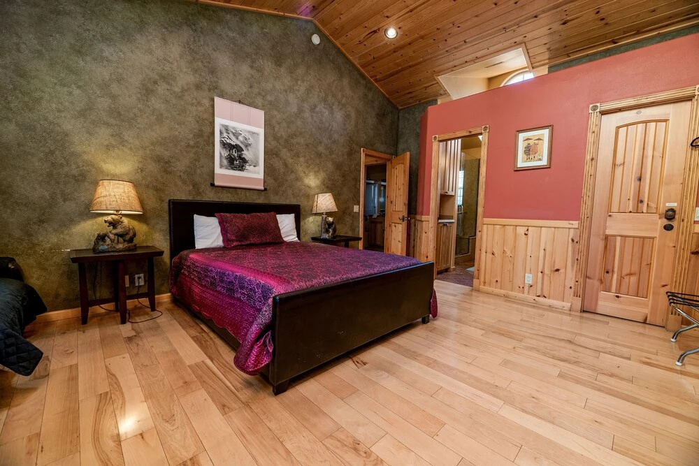 Casa Bella - Spacious Mountain Home, Game Room, Wifi, Perfect For Family Gatherings! 4 Bedroom Home