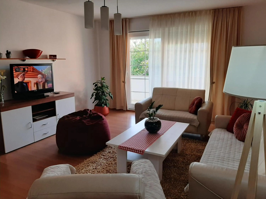 Guest House NO 13