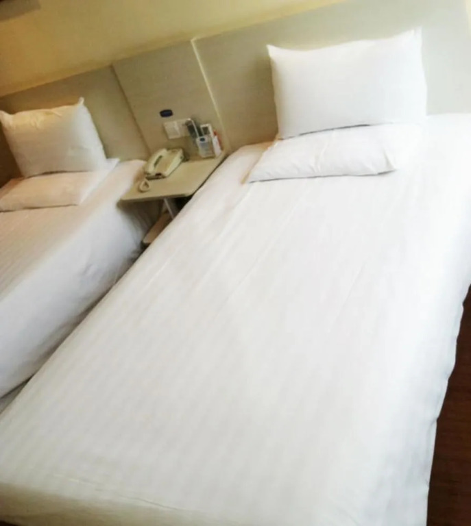 HanTing Hotel (Nanjing Xinjiekou Wutaishan Sports Center )