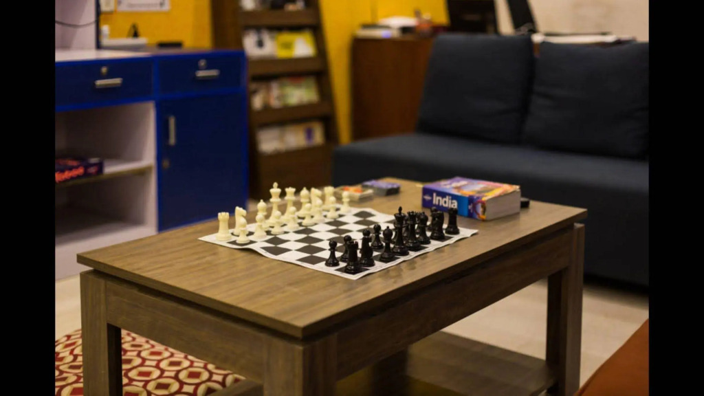Joeys Hostel Delhi