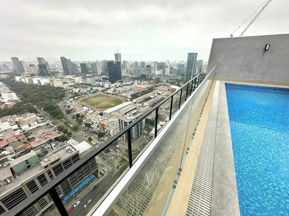 Modern 1BR on J Prado Board San Isidro