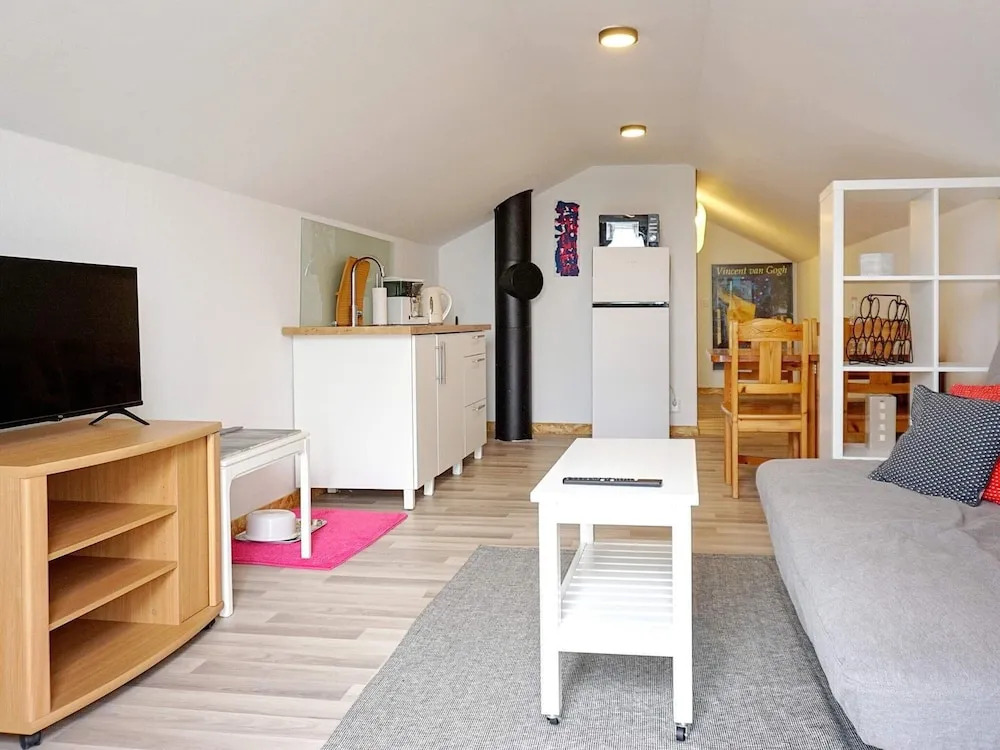 4 Person Holiday Home in Kungshamn-by Traum