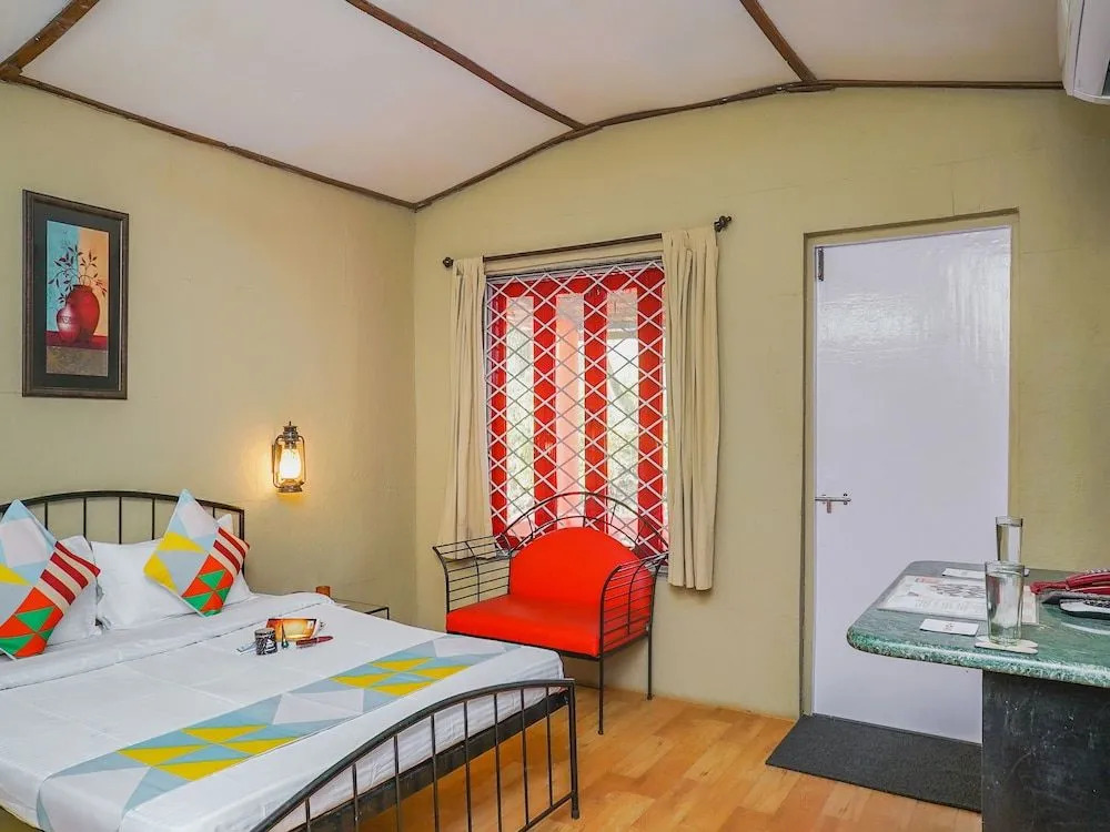OYO 19577 Home Cozy Heritage Cottage Lonavala