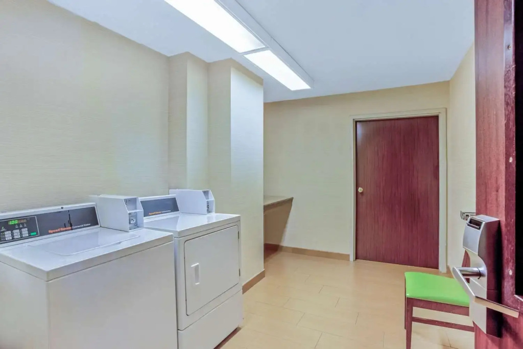 La Quinta Inn & Suites by Wyndham Manassas Battlefield