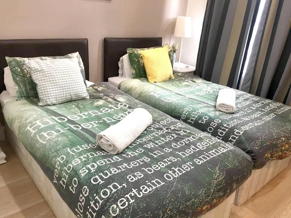Apartment With 2 Bedrooms in Greater London, With Wonderful City View, Balcony and Wifi