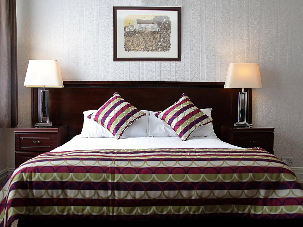 OYO Devonshire Park Hotel