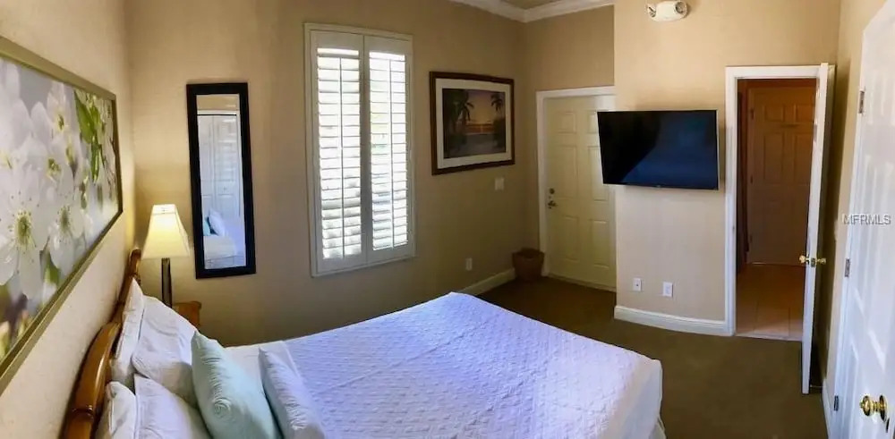 3215 Calabria Avenue 4 Bedroom Townhouse