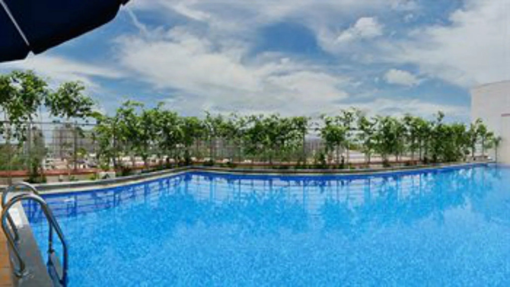 Lemon Tree Hotel, East Delhi Mall, Kaushambi
