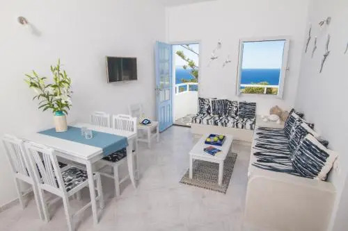 Evilio Houses Oia Santorini