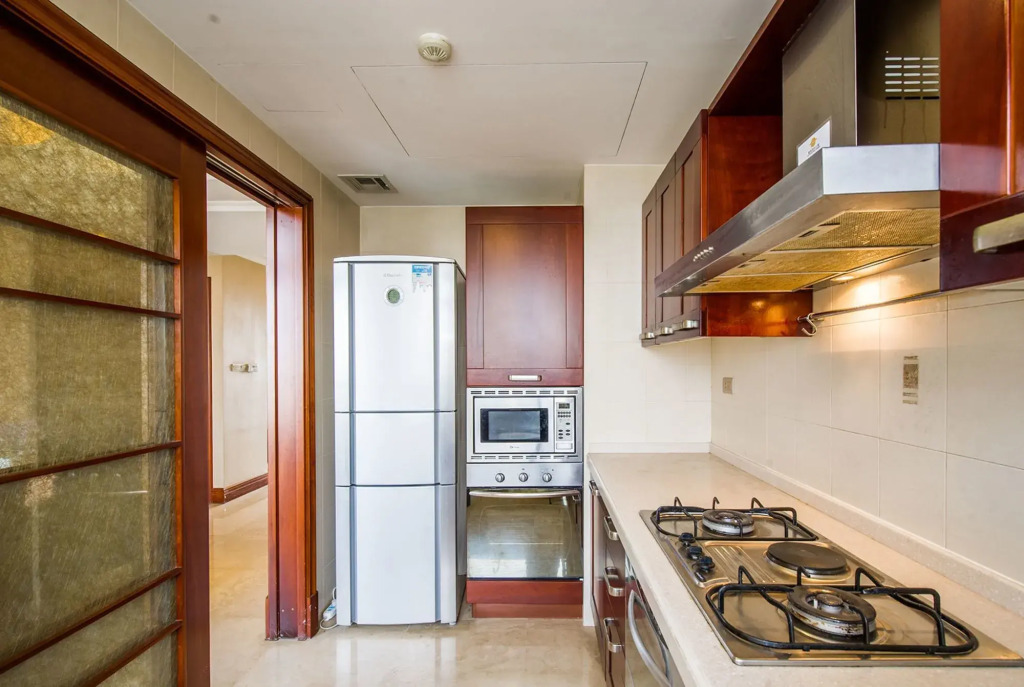 SZZD Crown Serviced Apartment
