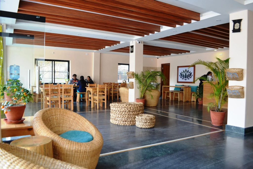Hotel Karuna