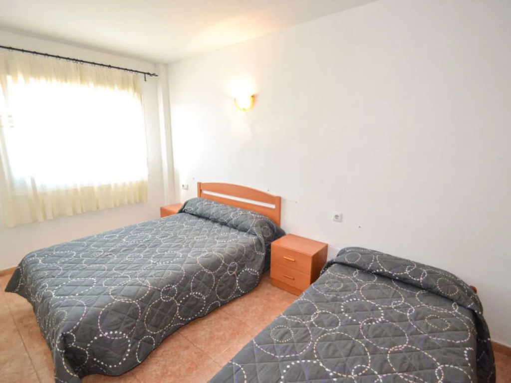 Agradable apartamento en Playa La Pineda (Tarragona)