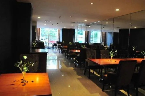 K Raphael Hotel